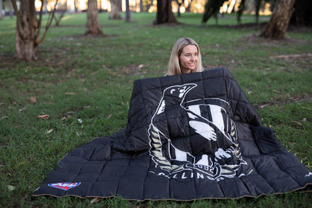 Collingwood Magpies - AFL Sustainable Down Puffy Blanket
